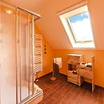 Doppelhaushaelfte In Am Oberuckersee Ferienhaus *