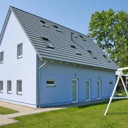 Semi Detached Hyggelig Seehausen Holiday home
