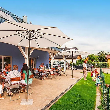 Semi-detached Hyggelig, *