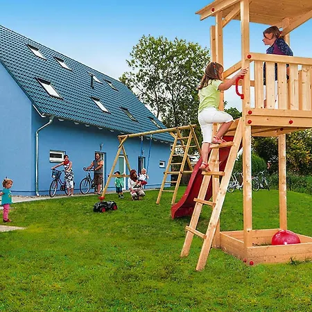 Semi-detached Hyggelig, *