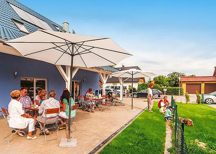 Doppelhaushaelfte In Am Oberuckersee *